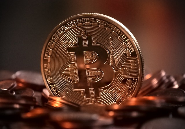 **Kryptowalutowe Pranie Brudów: Jak anonimowe miksery i łańcuchy dowodowe utrudniają śledzenie nielegalnych transakcji?**